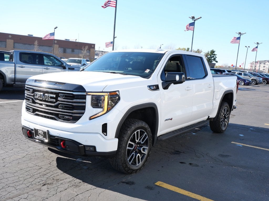 2025 GMC Sierra 1500 AT4