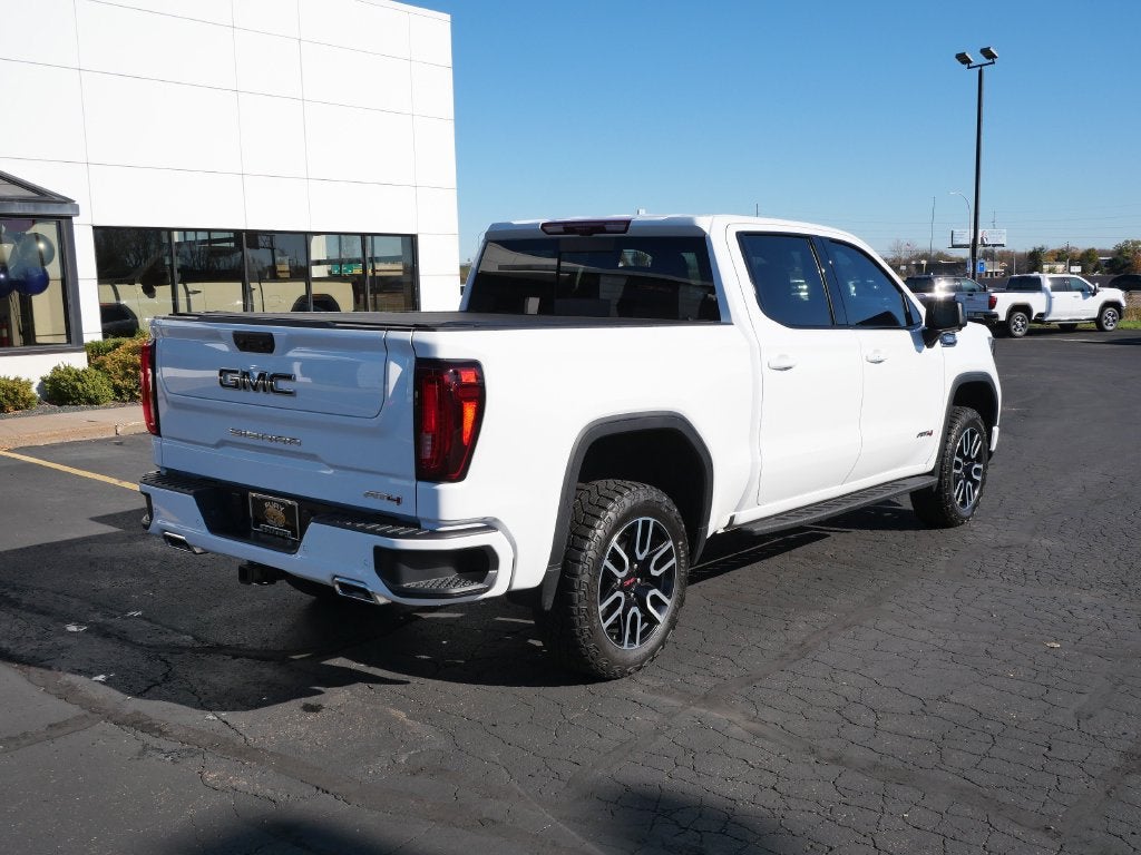 2025 GMC Sierra 1500 AT4