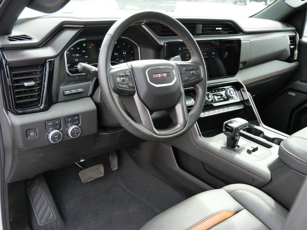 2025 GMC Sierra 1500 AT4