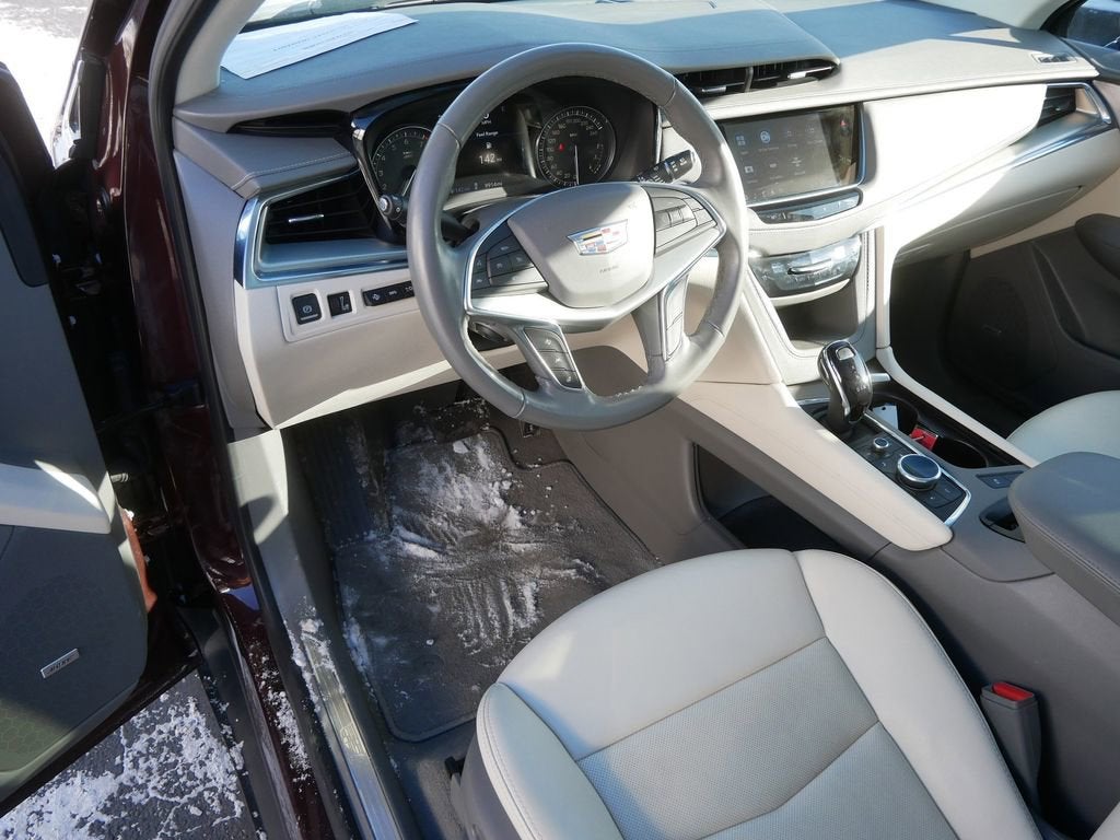 2023 Cadillac XT5 Premium Luxury