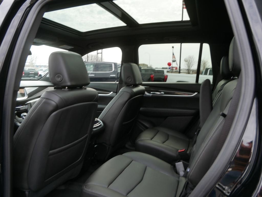2025 Cadillac XT6 Sport