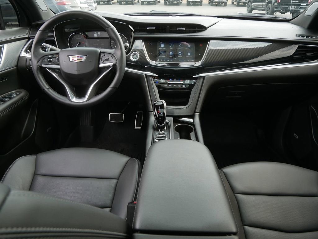 2025 Cadillac XT6 Sport