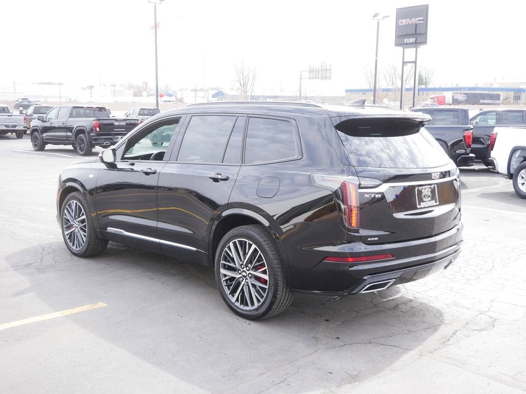2025 Cadillac XT6 Sport