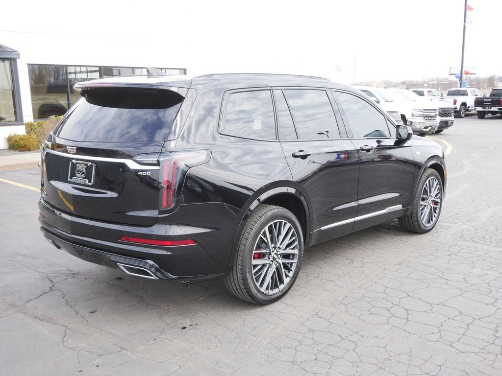 2025 Cadillac XT6 Sport