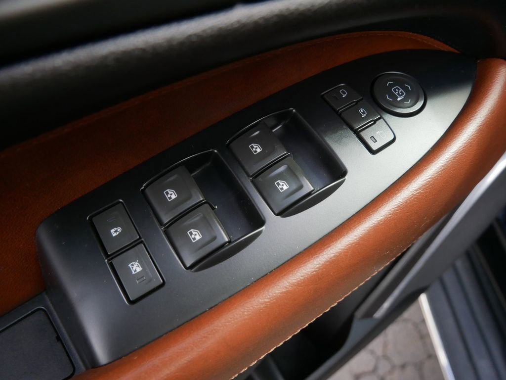 2017 Cadillac Escalade Luxury