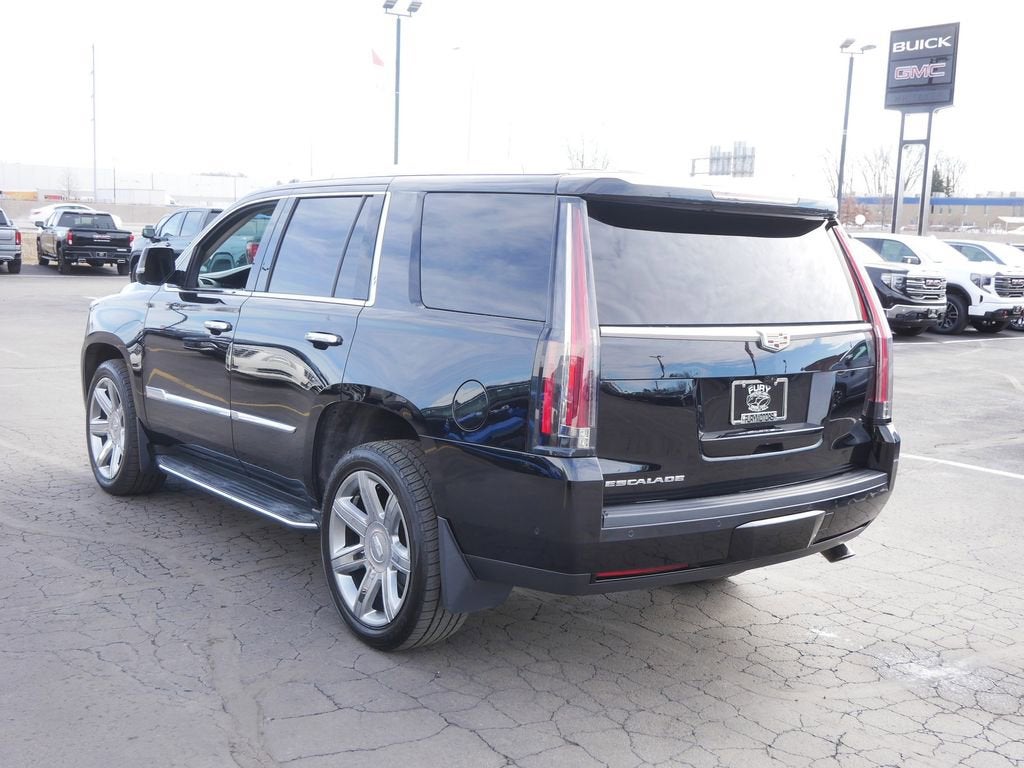 2017 Cadillac Escalade Luxury