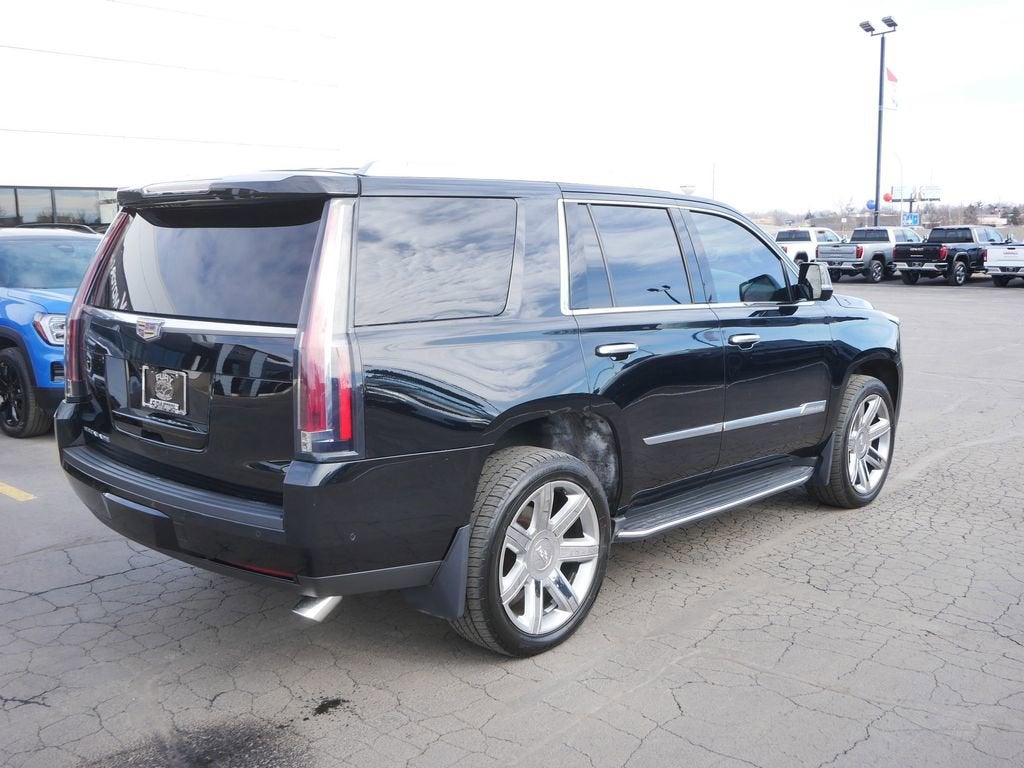 2017 Cadillac Escalade Luxury