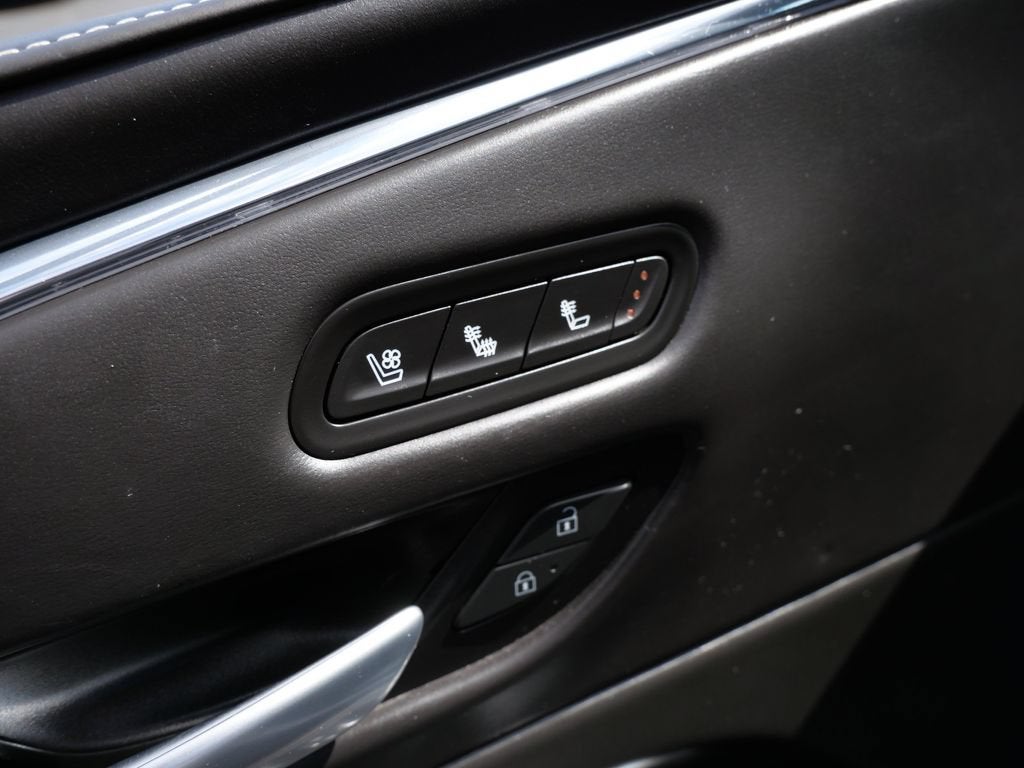 2023 Cadillac Escalade ESV 4WD Premium Luxury Platinum