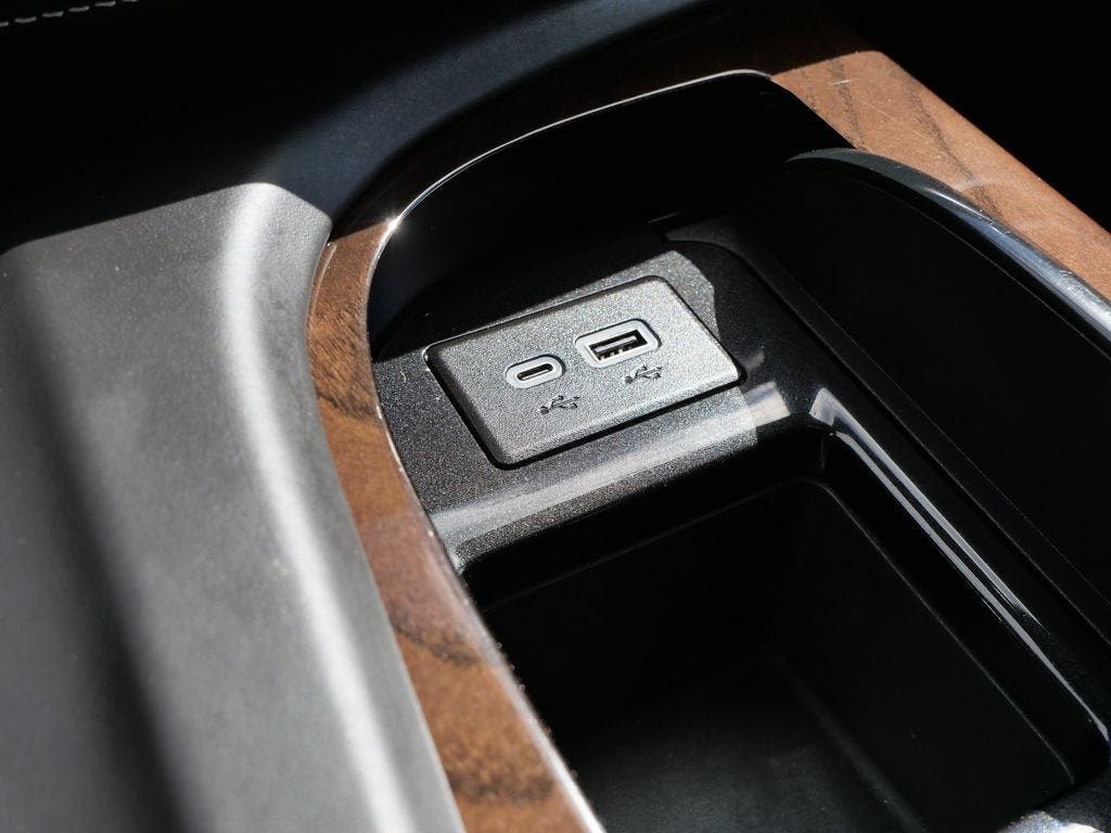 2023 Cadillac Escalade ESV 4WD Premium Luxury Platinum