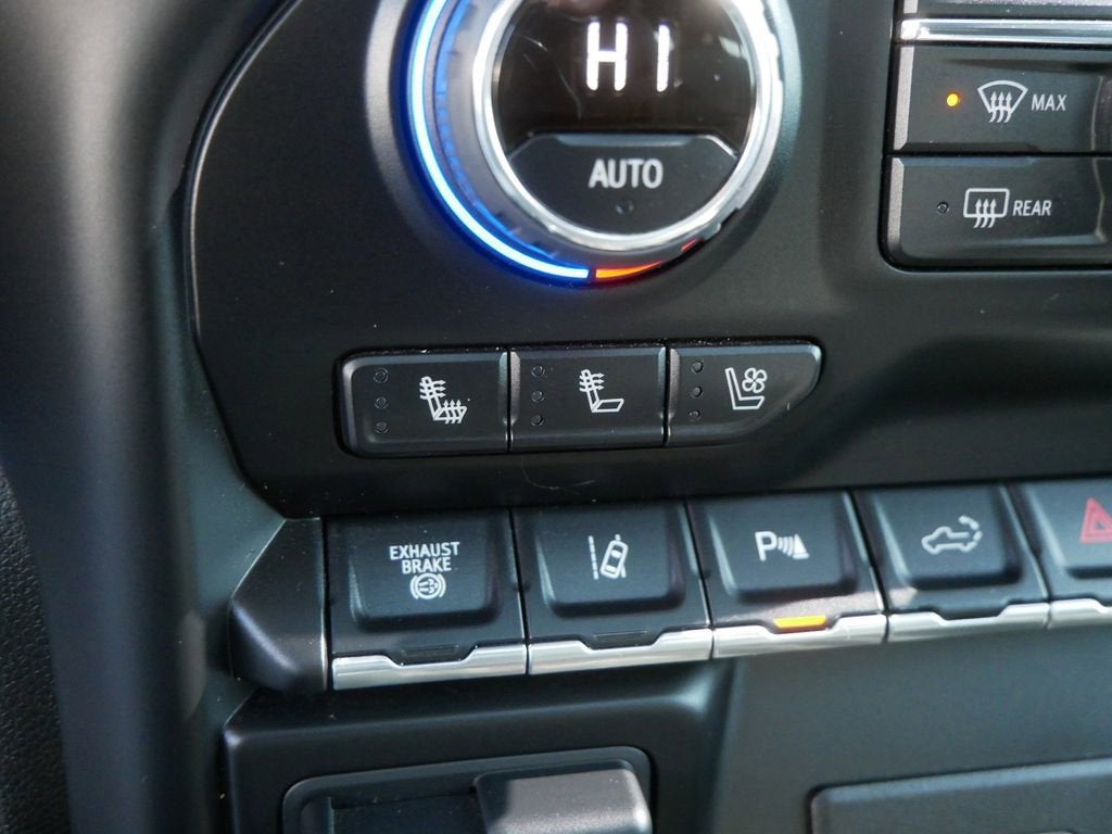 2022 Chevrolet Silverado 3500 HD High Country