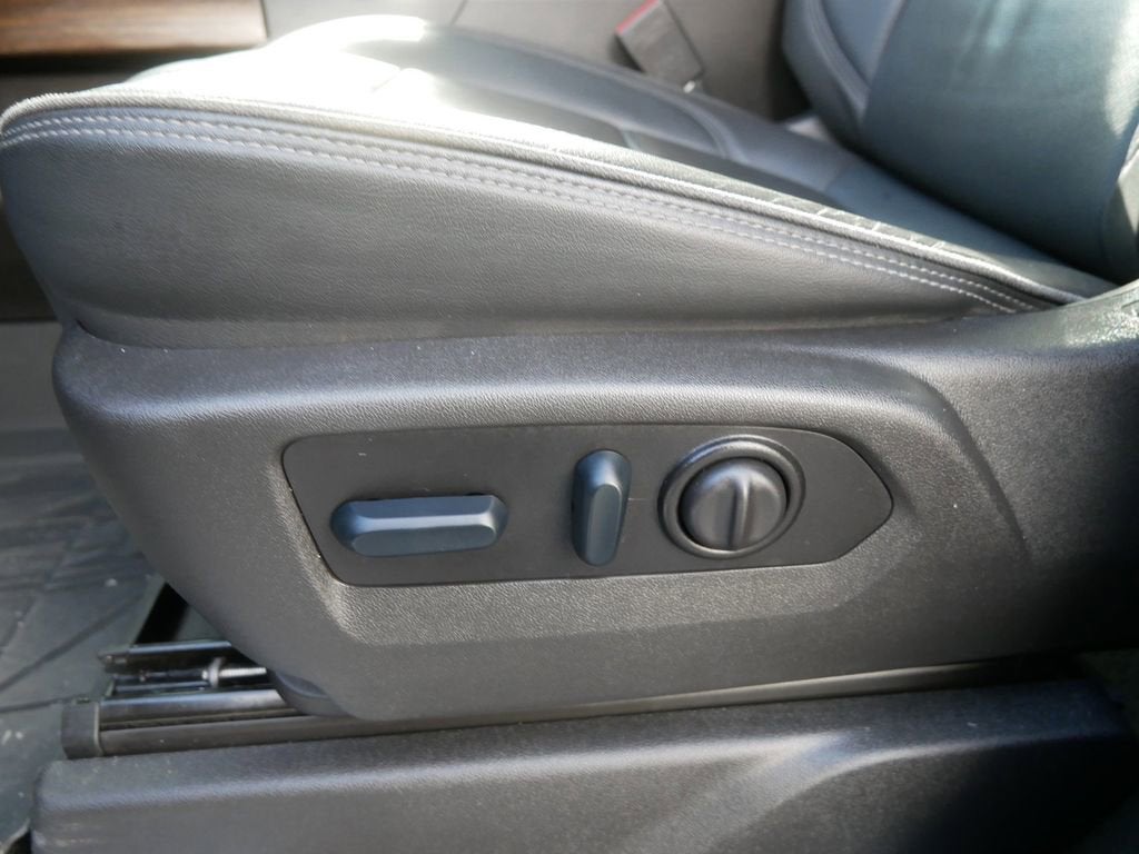 2023 Chevrolet Silverado 3500 HD High Country