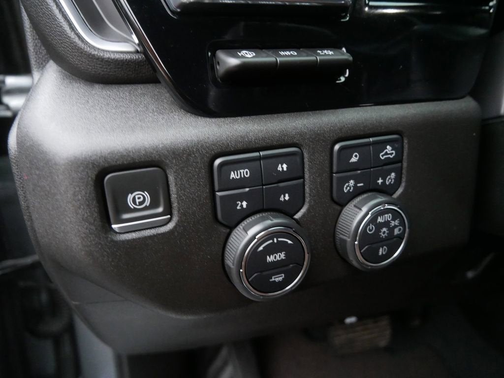 2024 Chevrolet Silverado 3500 HD High Country