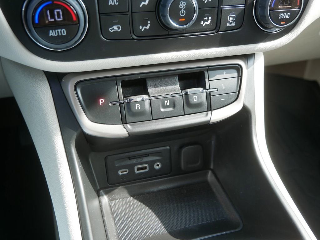 2023 GMC Terrain Denali