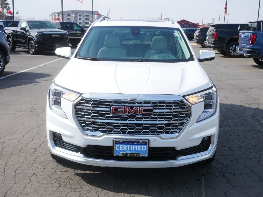 2023 GMC Terrain Denali