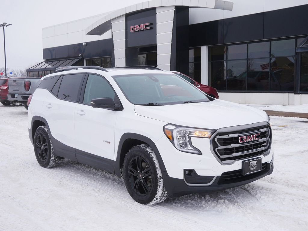 2023 GMC Terrain AT4