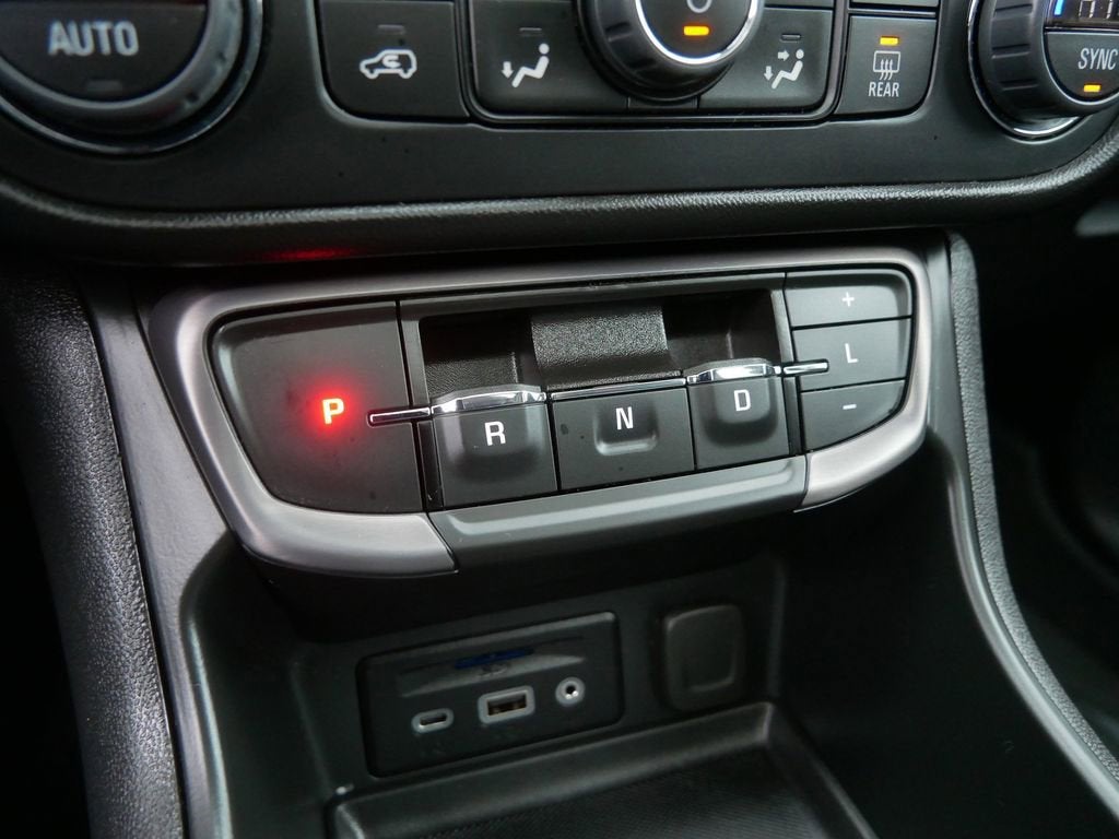 2023 GMC Terrain AT4