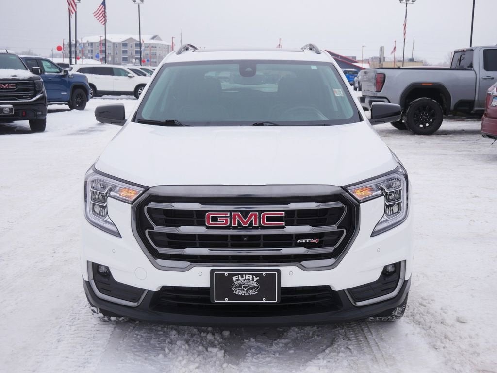 2023 GMC Terrain AT4