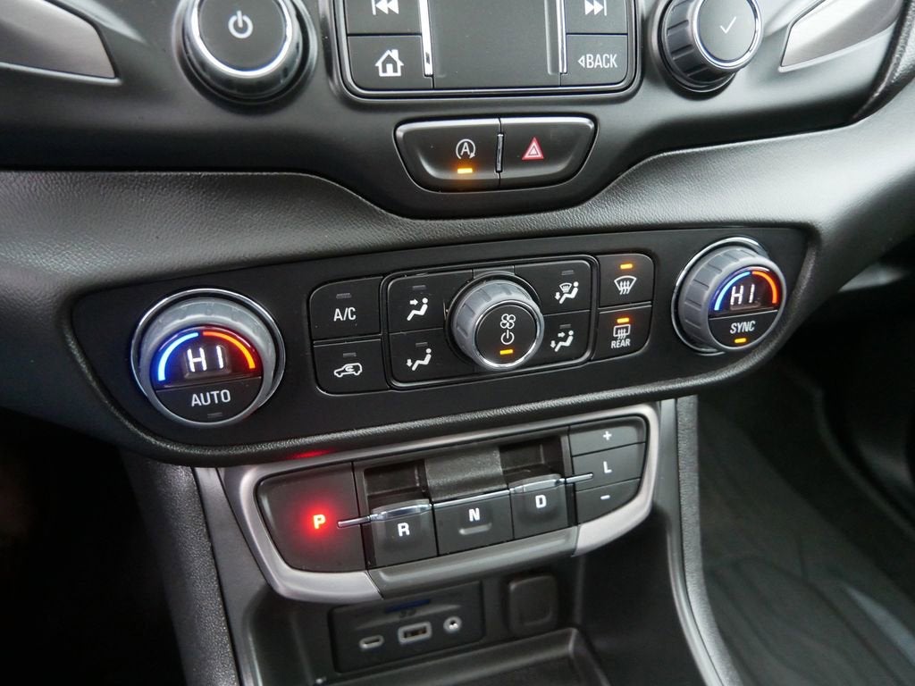 2023 GMC Terrain AT4