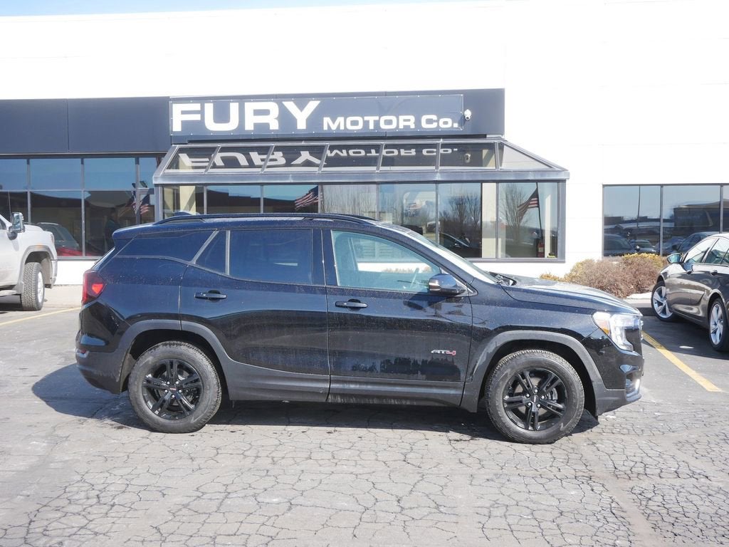 2023 GMC Terrain AT4