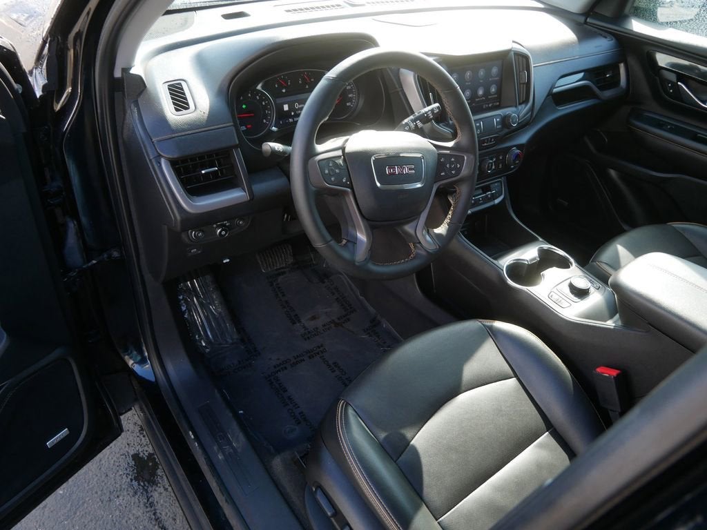 2023 GMC Terrain AT4
