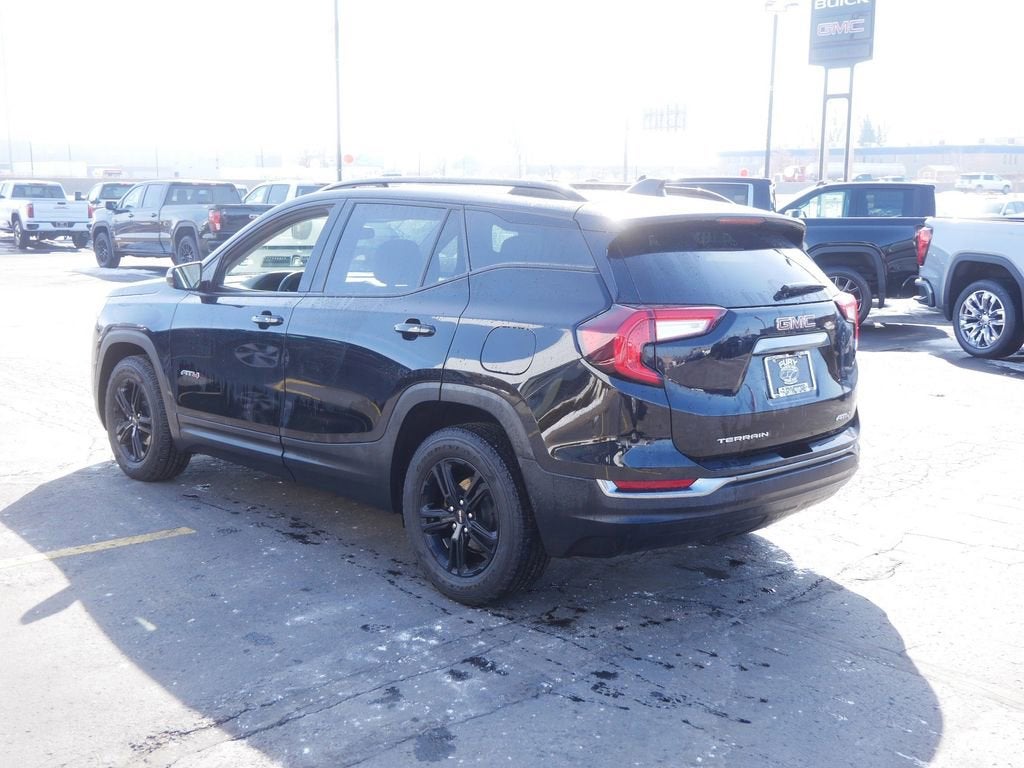 2023 GMC Terrain AT4