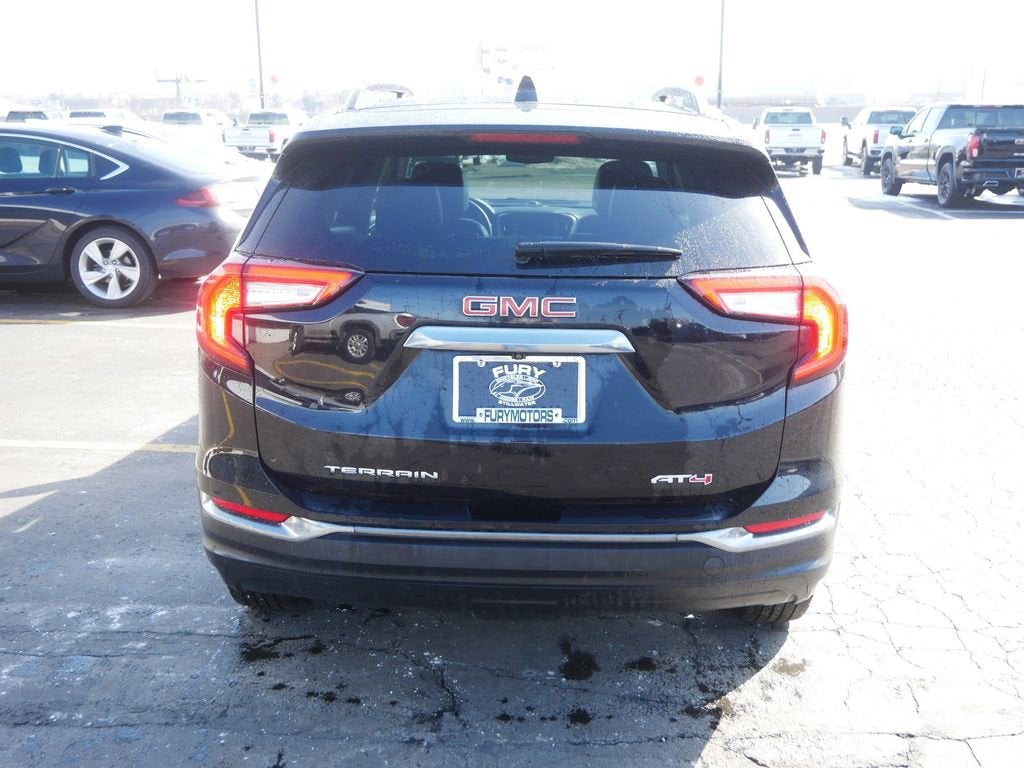 2023 GMC Terrain AT4
