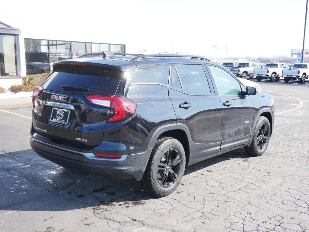 2023 GMC Terrain AT4