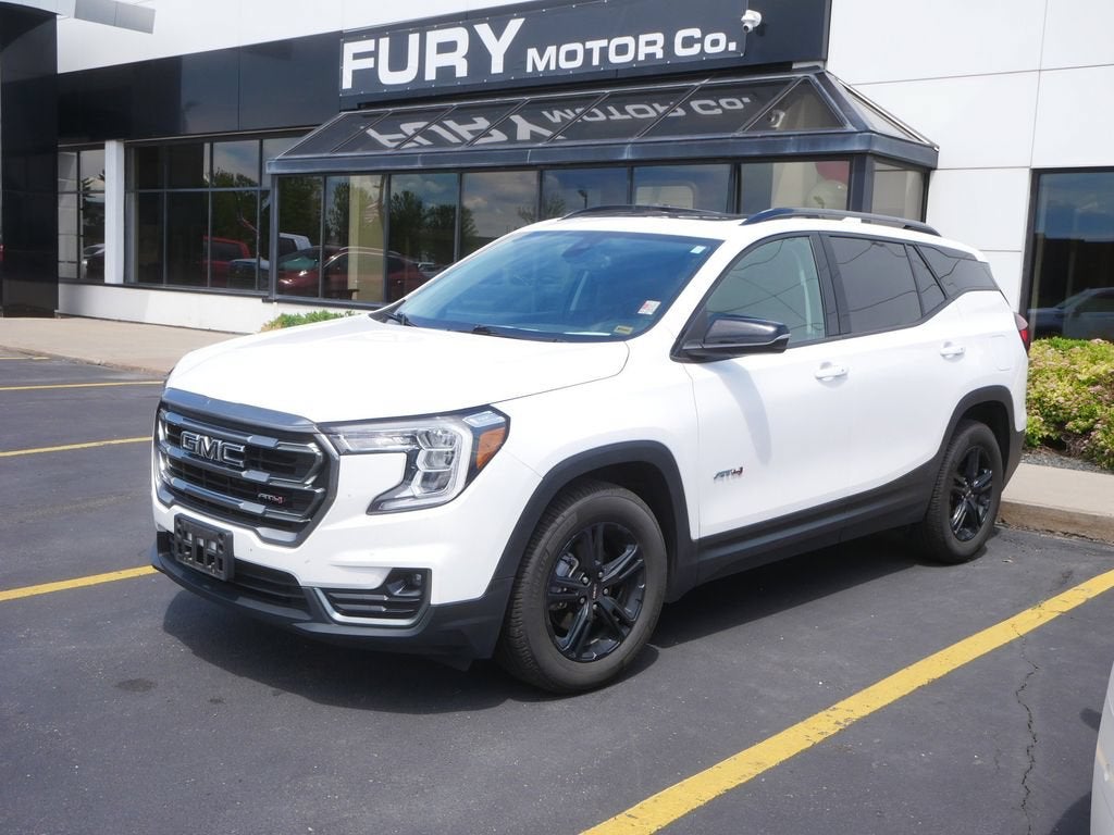2022 GMC Terrain AT4