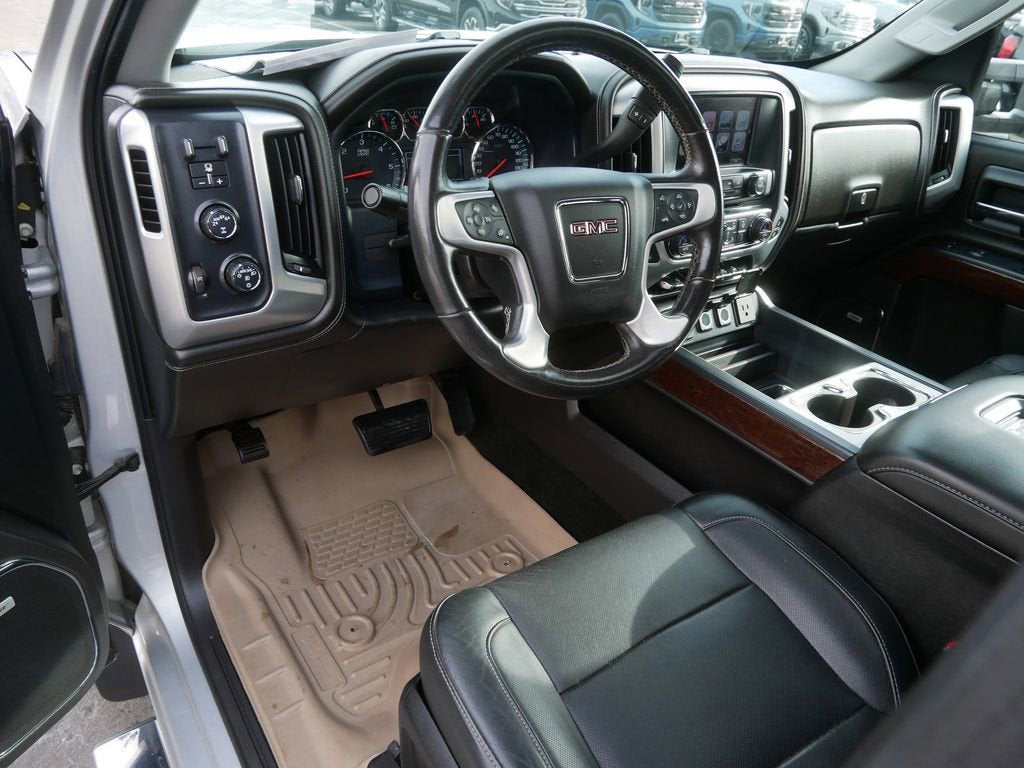 2017 GMC Sierra 1500 SLT