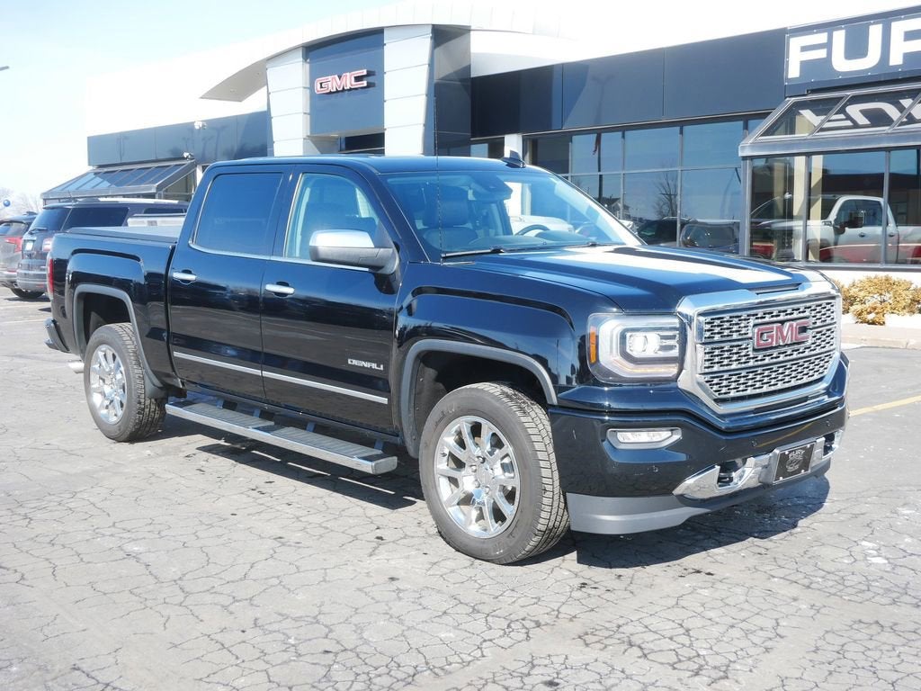 Used 2018 GMC Sierra 1500 Denali Denali with VIN 3GTU2PEC8JG428144 for sale in Forest Lake, Minnesota