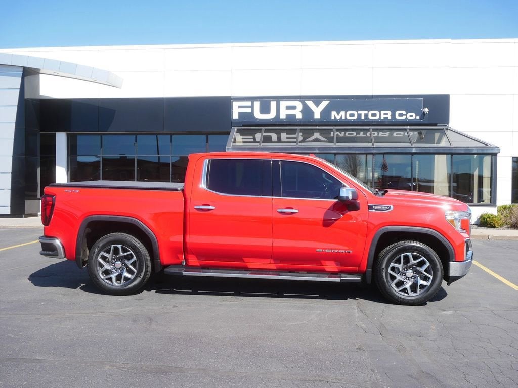 2020 GMC Sierra 4WD Crew Cab Short Box SLT's photo