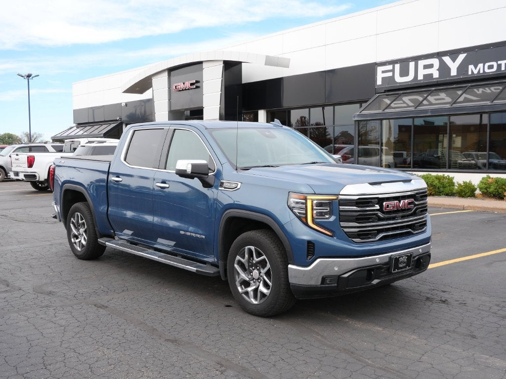 2024 GMC Sierra 1500 SLT