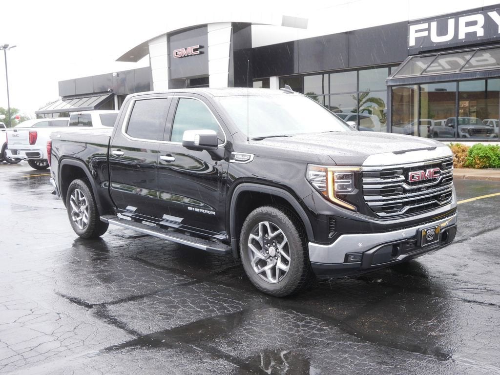 Used 2023 GMC Sierra 1500 SLT with VIN 3GTUUDED2PG200814 for sale in Forest Lake, Minnesota