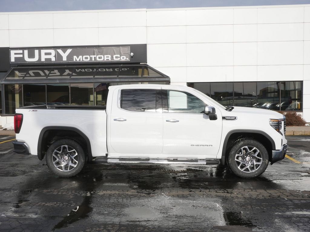 2026 GMC Sierra 1500 SLT