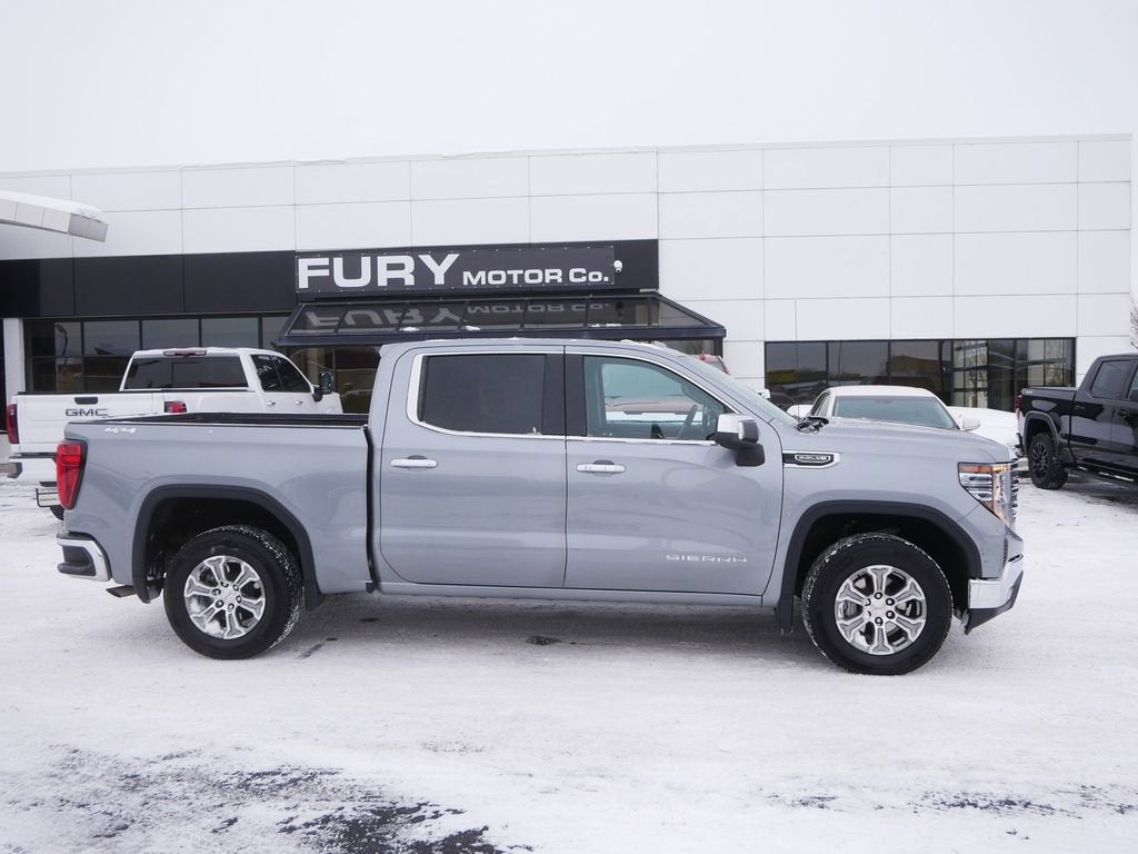 2025 GMC Sierra 1500 SLT