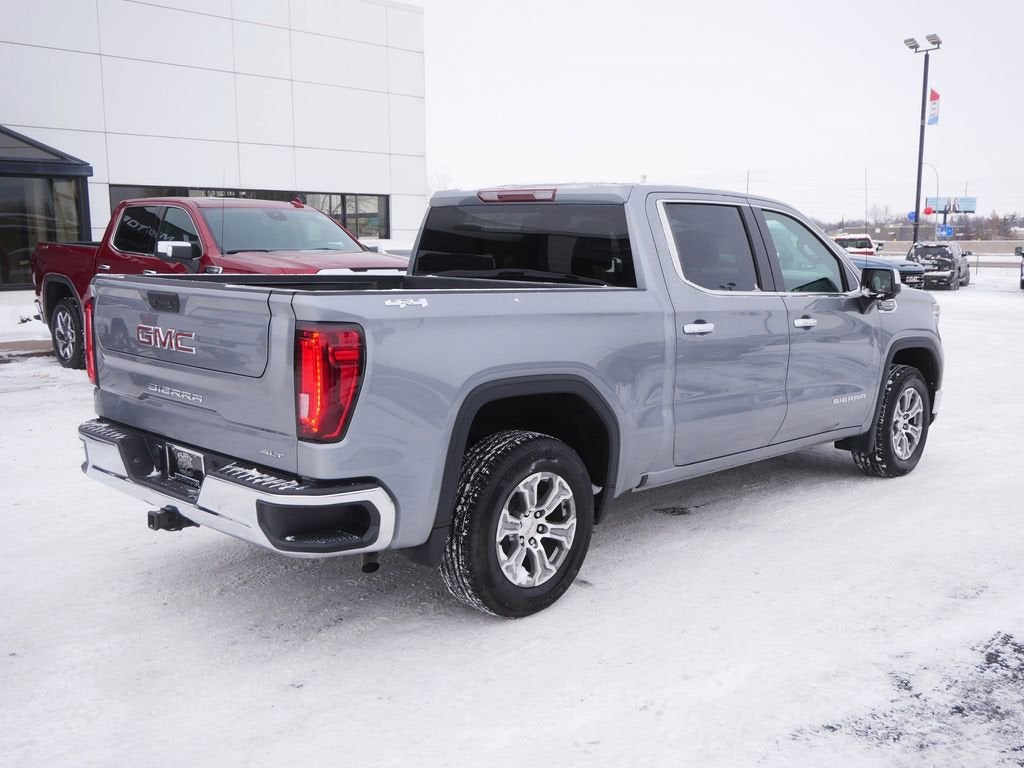 2025 GMC Sierra 1500 SLT