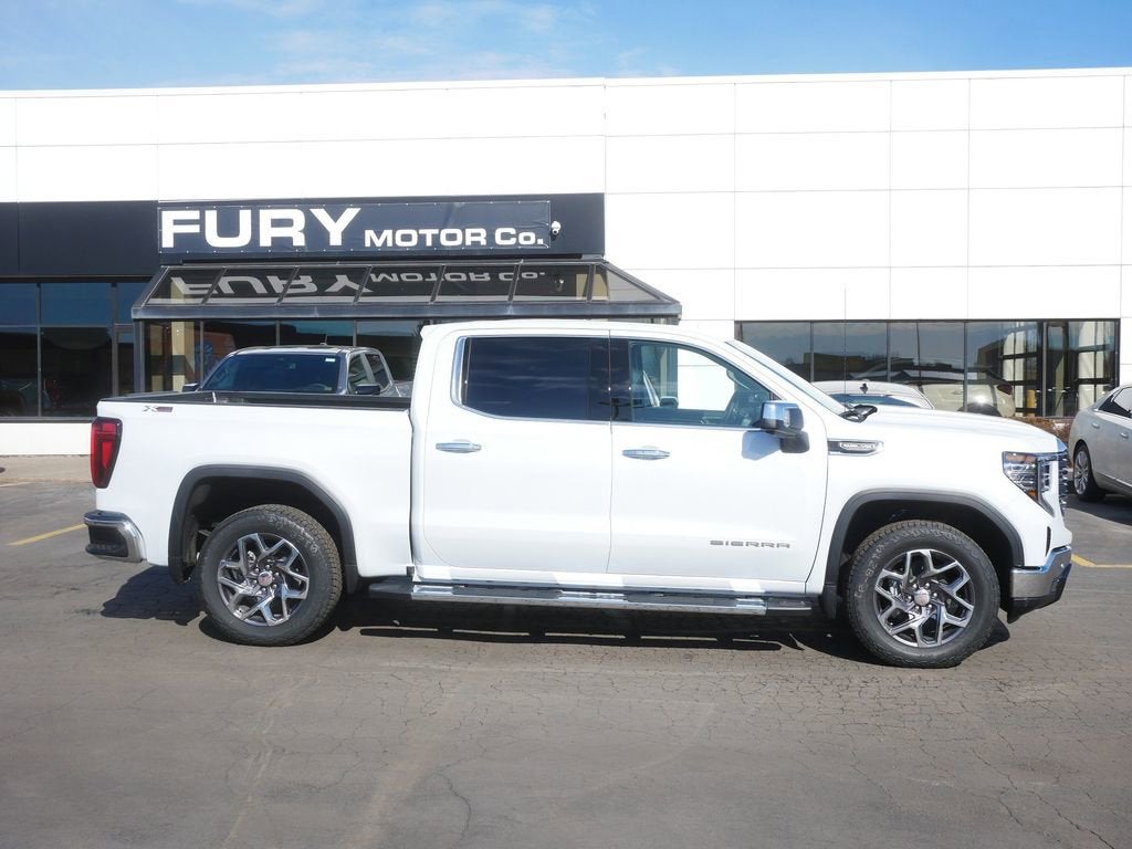 2026 GMC Sierra 1500 SLT