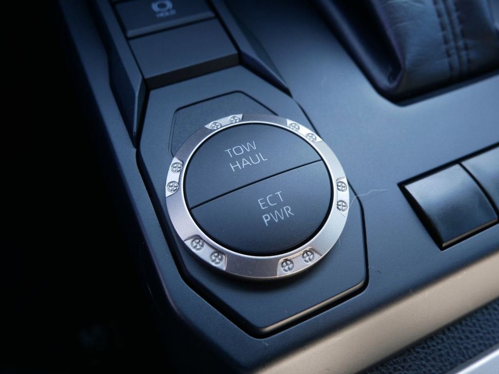 2024 Toyota Tacoma 2WD SR5