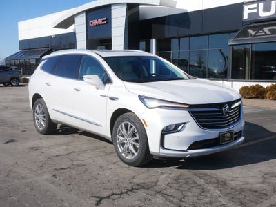 2023 Buick Enclave Essence