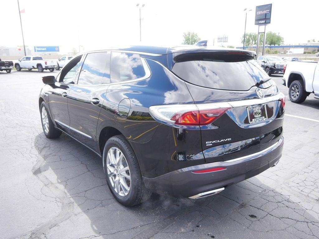 2024 Buick Enclave Essence