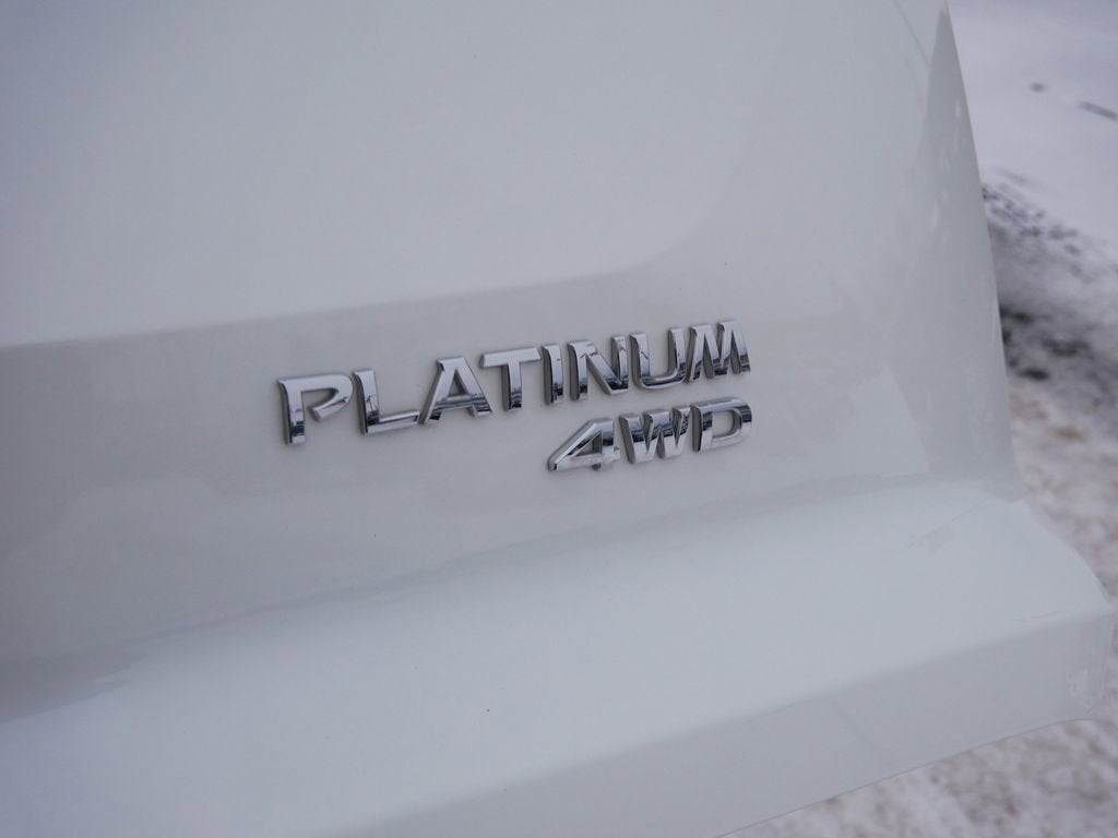 2024 Nissan Pathfinder Platinum