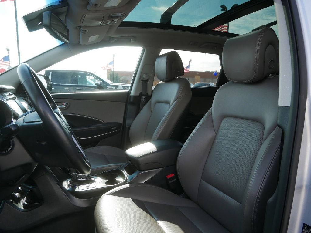 2017 Hyundai Santa Fe SE Ultimate