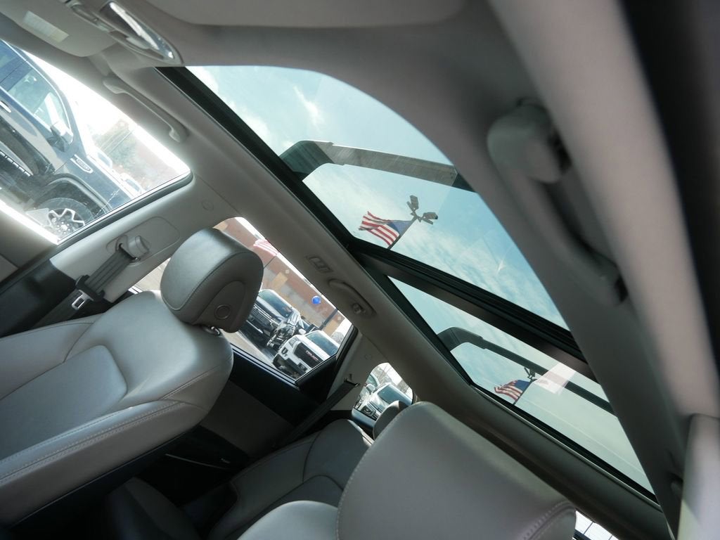 2017 Hyundai Santa Fe SE Ultimate