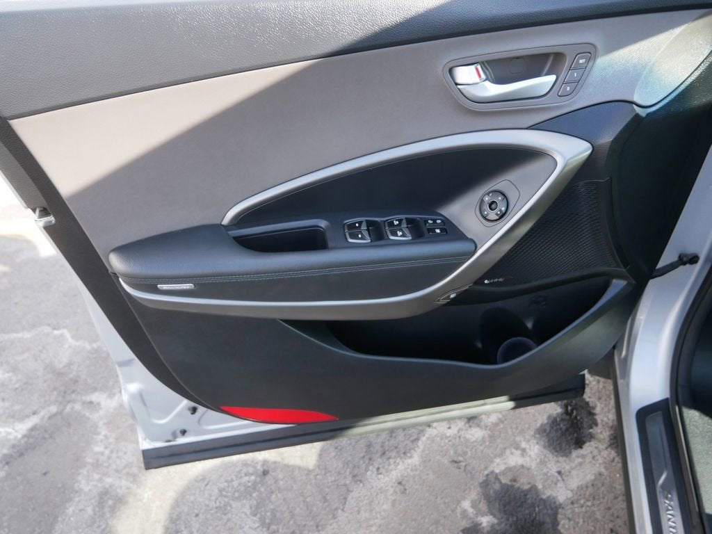 2017 Hyundai Santa Fe SE Ultimate