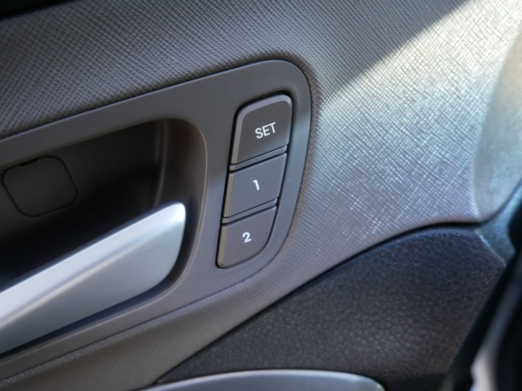 2017 Hyundai Santa Fe SE Ultimate