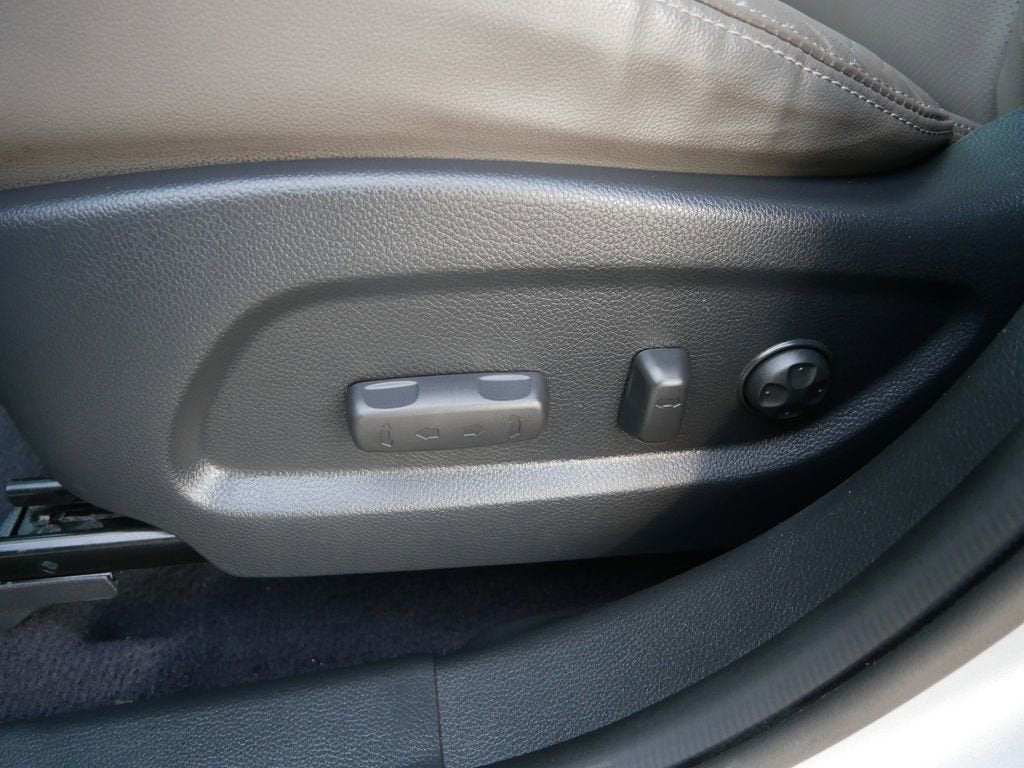 2017 Hyundai Santa Fe SE Ultimate