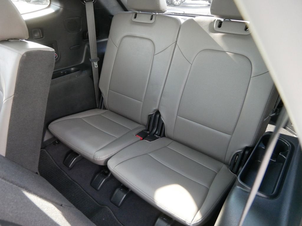 2017 Hyundai Santa Fe SE Ultimate