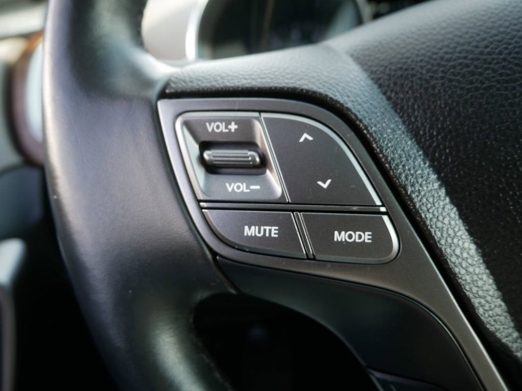 2017 Hyundai Santa Fe SE Ultimate