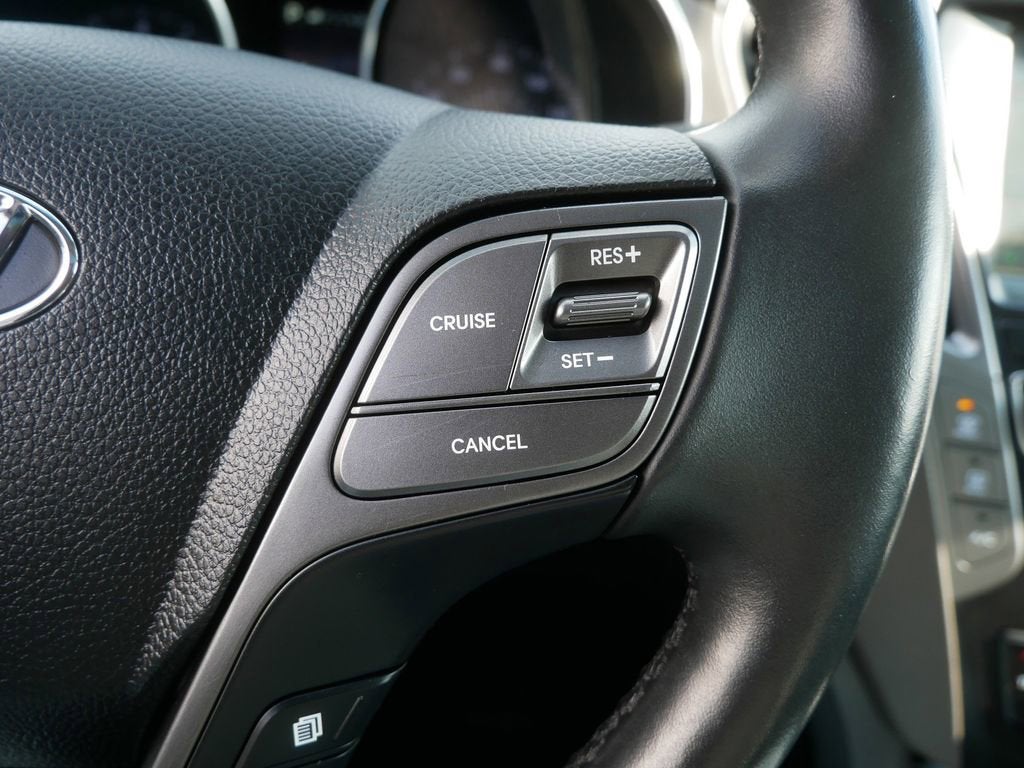 2017 Hyundai Santa Fe SE Ultimate