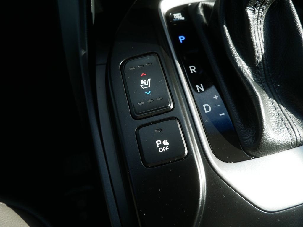 2017 Hyundai Santa Fe SE Ultimate